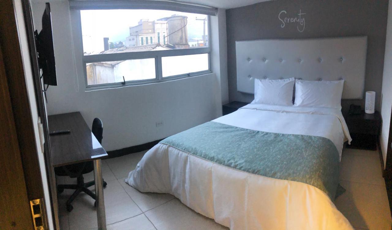Hotel Serenity Corferias Богота Экстерьер фото