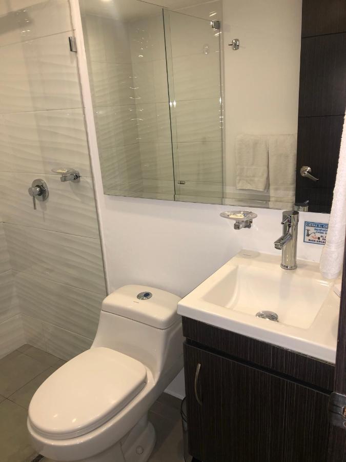 Hotel Serenity Corferias Богота Экстерьер фото