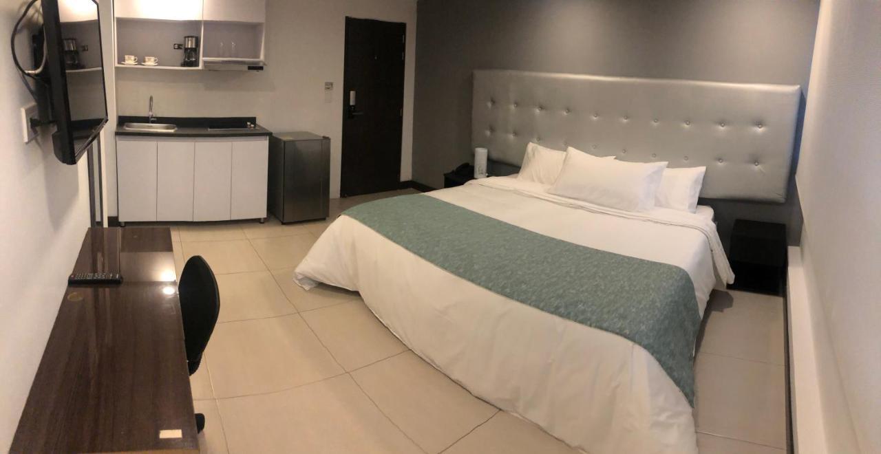 Hotel Serenity Corferias Богота Экстерьер фото