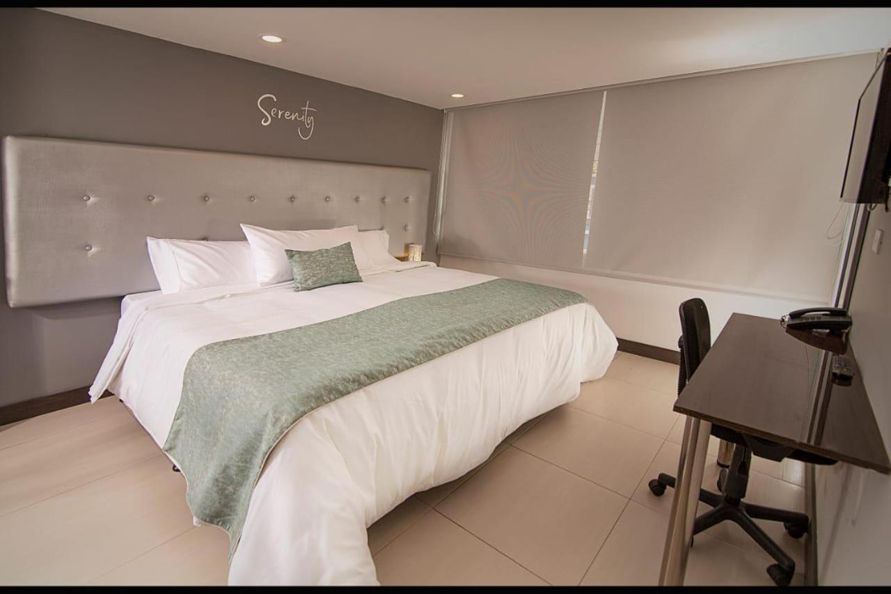 Hotel Serenity Corferias Богота Экстерьер фото