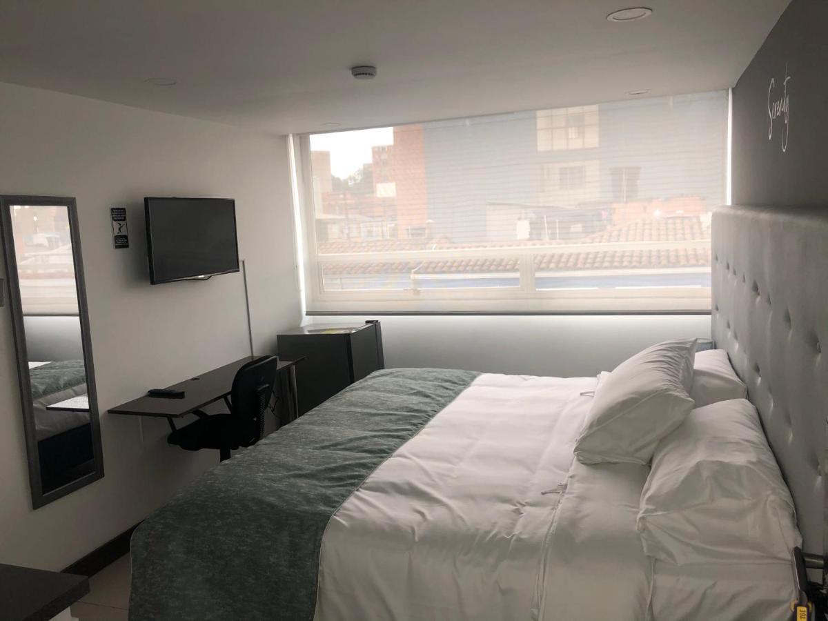Hotel Serenity Corferias Богота Экстерьер фото